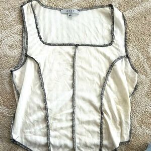 Women’s size medium